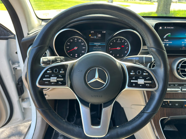 2021 Mercedes-Benz GLC 300 4MATIC 4D SUV