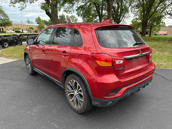 2018 Mitsubishi Outlander Sport 2.4 SE 4D SUV