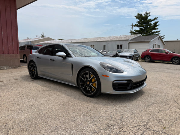 2018 Porsche Panamera Turbo 4D