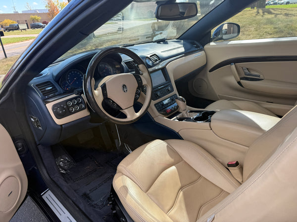 2015 Maserati GranTurismo 2D Convertible