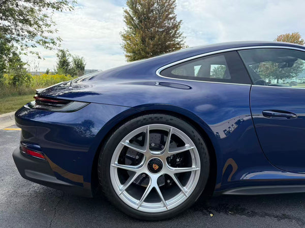 2024 Porsche 911 S/T 2D