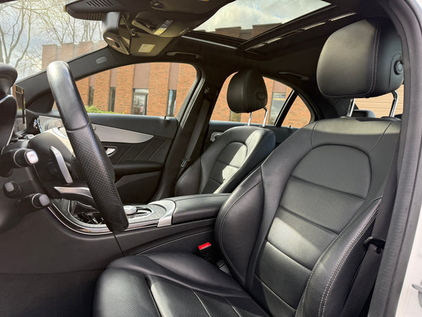 2018 Mercedes-Benz C300 4D Sedan