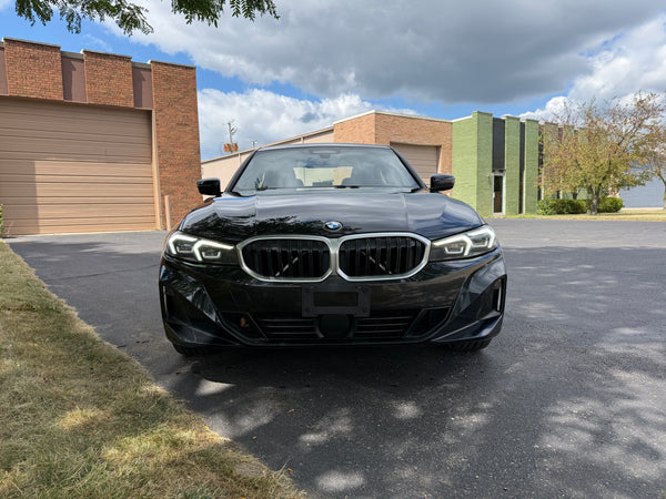 2023 BMW 330i xDrive 4D Sedan