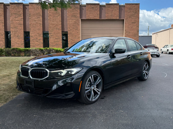 2023 BMW 330i xDrive 4D Sedan