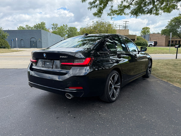 2023 BMW 330i xDrive 4D Sedan
