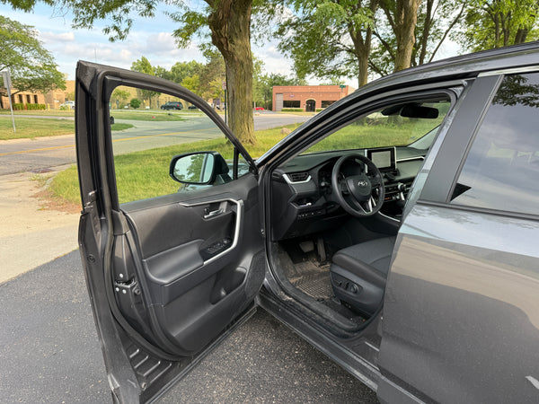 2025 Toyota Rav4 XLE 4 Door SUV