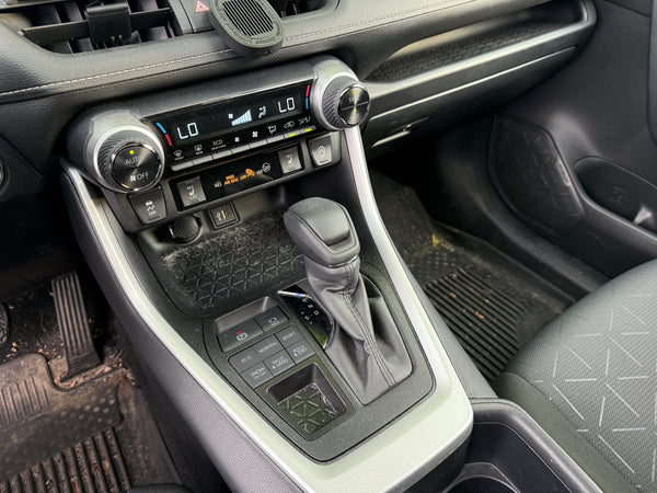 2025 Toyota Rav4 XLE 4 Door SUV