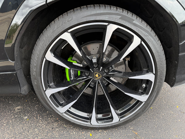 2019 Lamborghini Urus 4D SUV