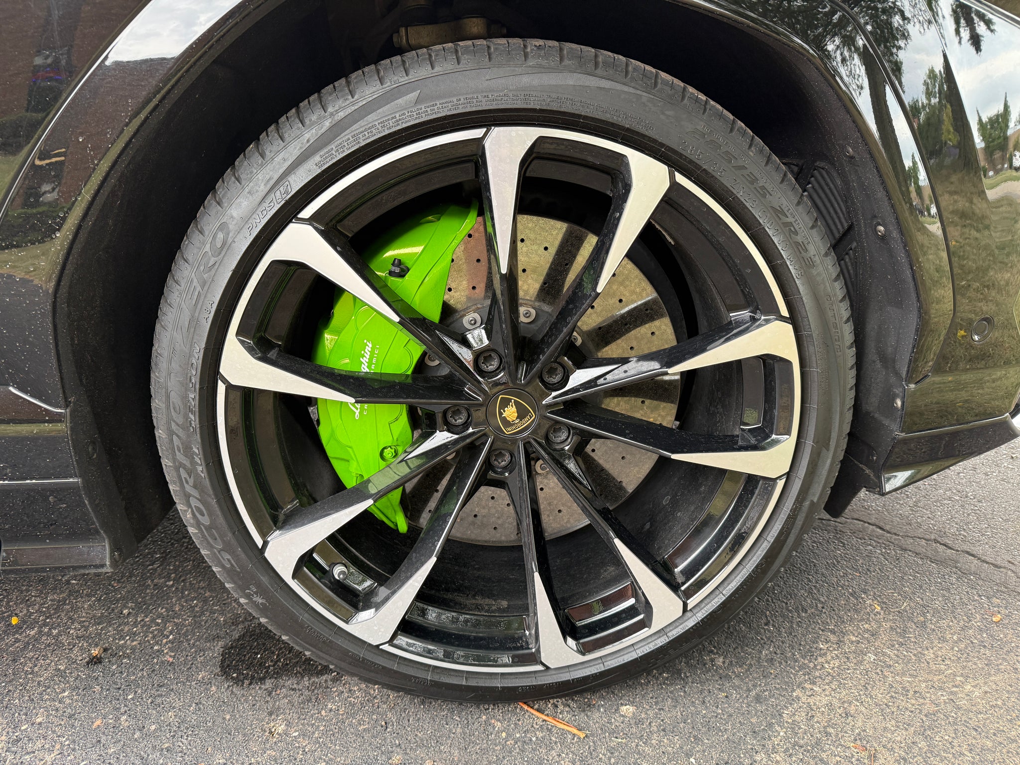 2019 Lamborghini Urus 4D SUV