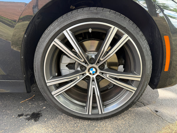 2023 BMW 330i xDrive 4D Sedan