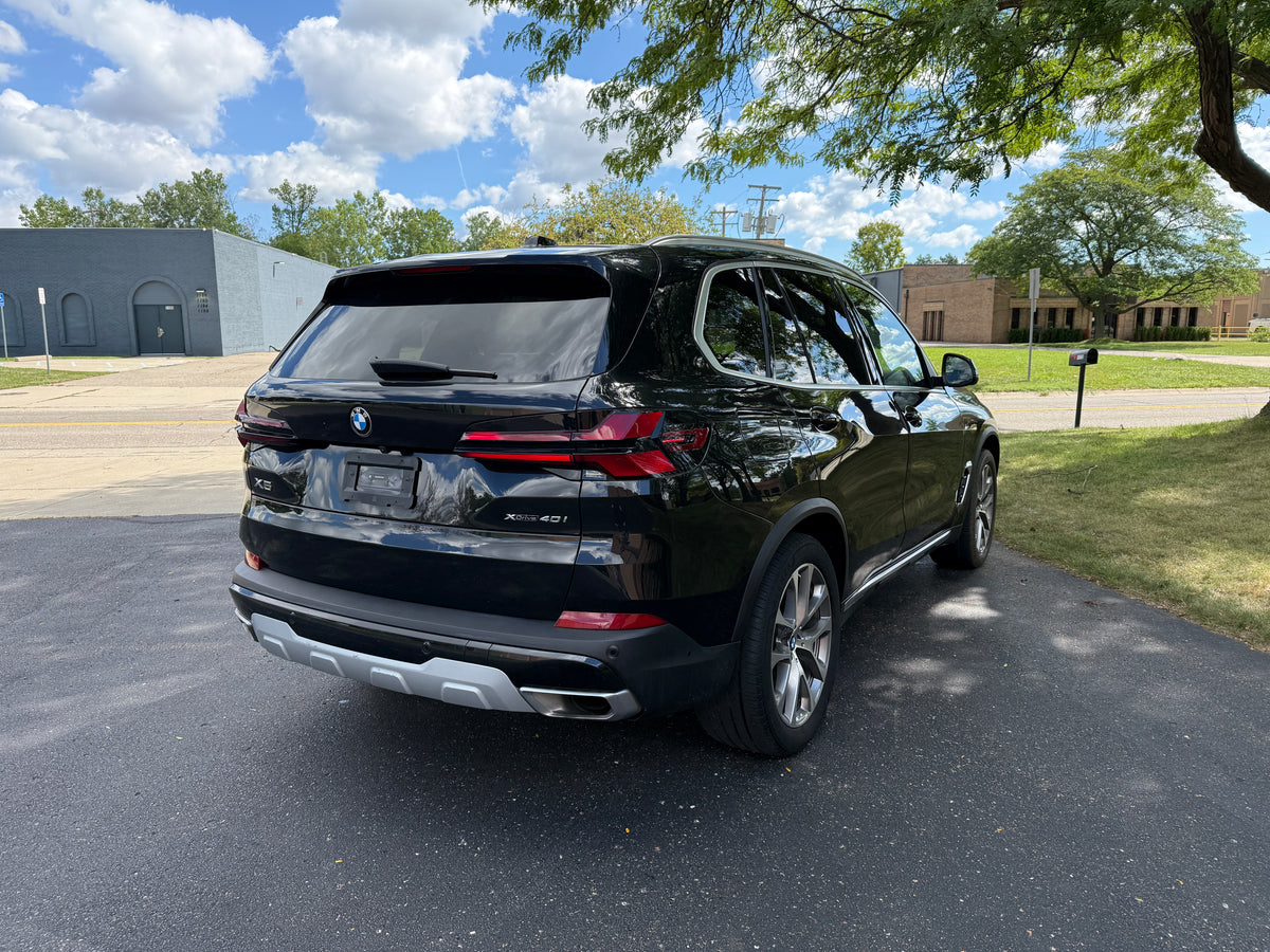 2024 BMW X5 40i xDrive 4D SUV