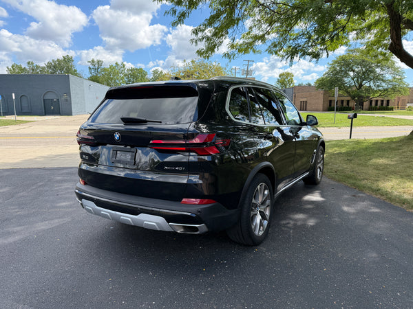 2024 BMW X5 40i xDrive 4D SUV