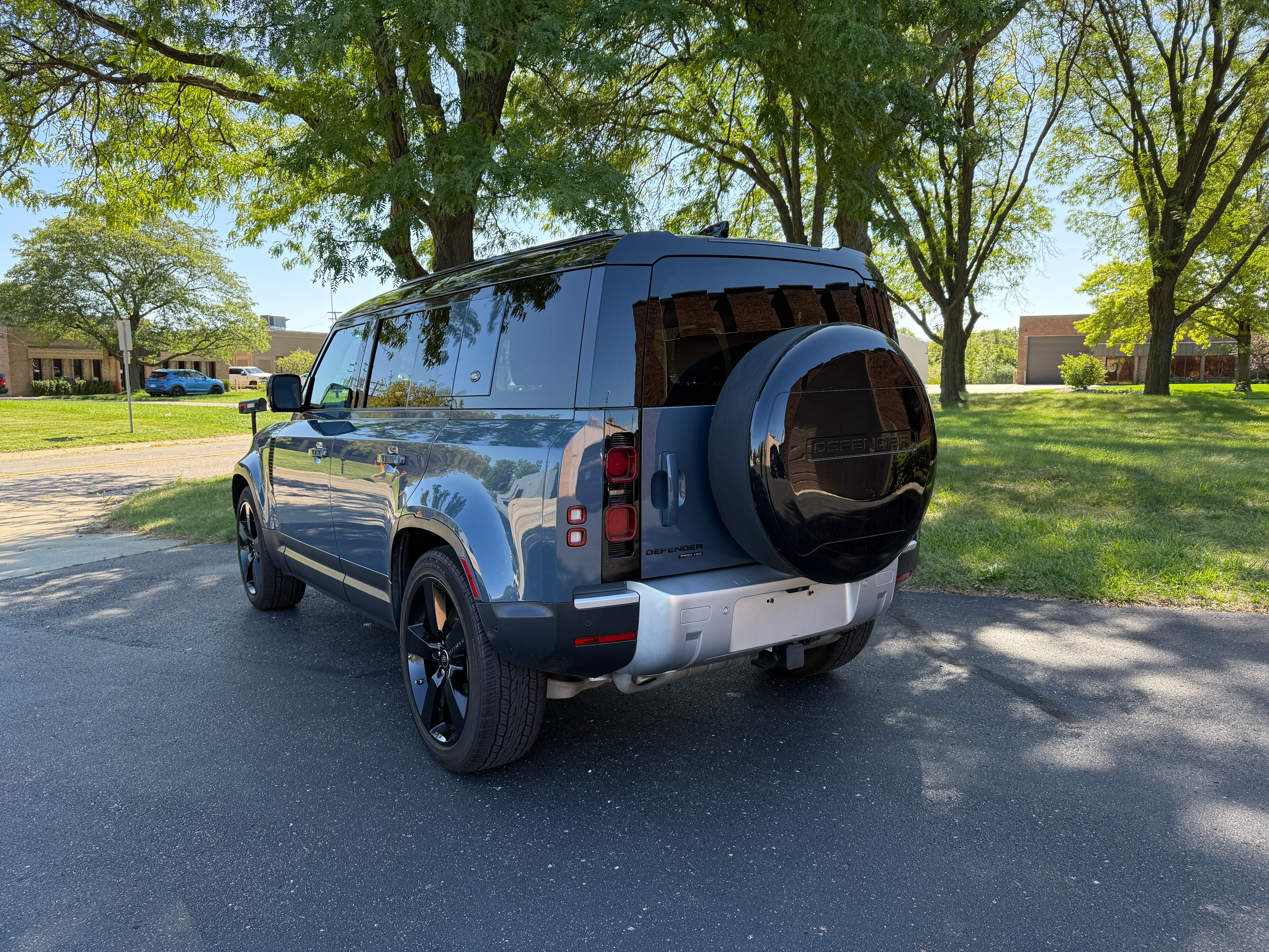 2020 Land Rover Defender 110 HSE 4D SUV