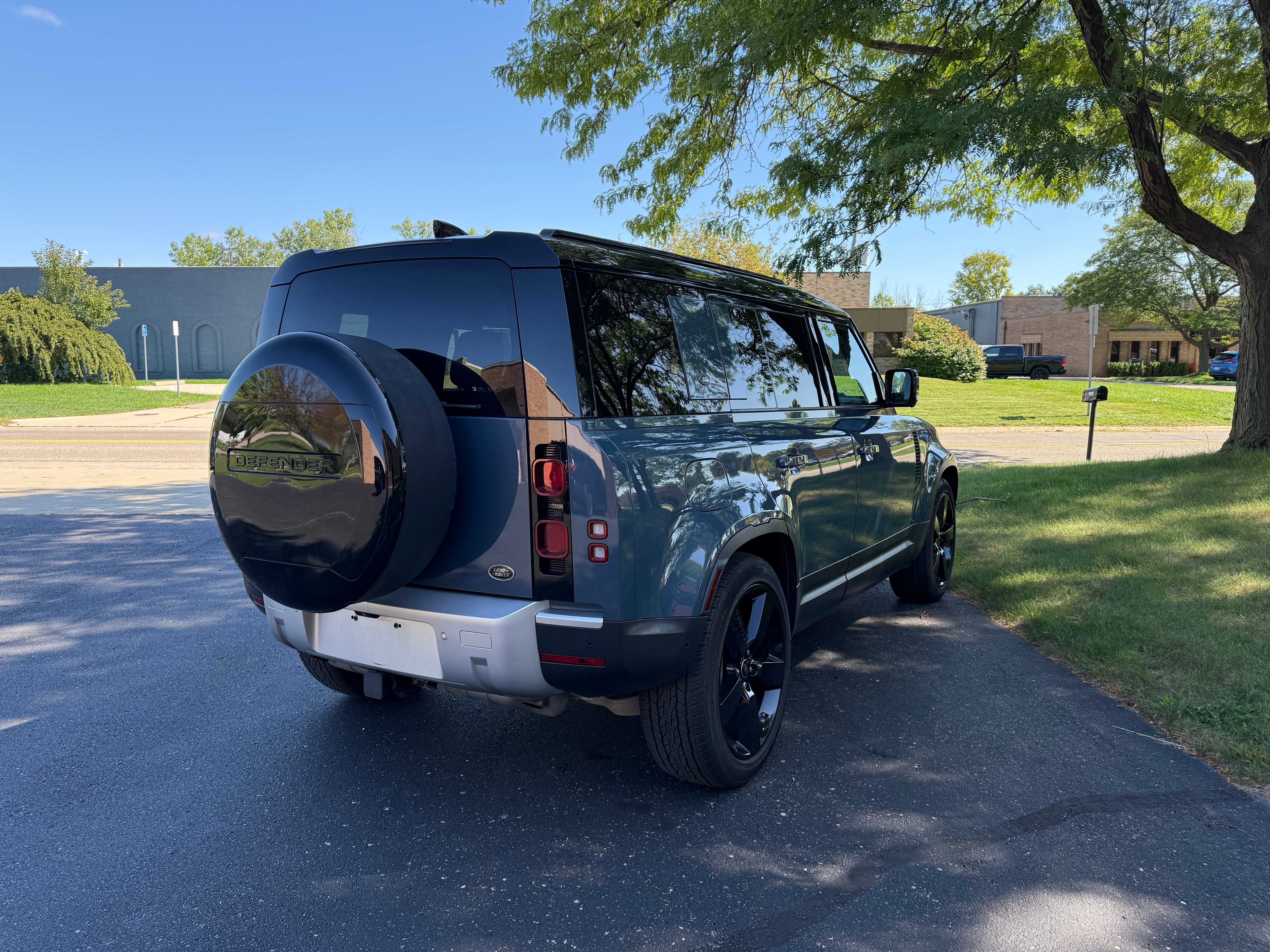 2020 Land Rover Defender 110 HSE 4D SUV