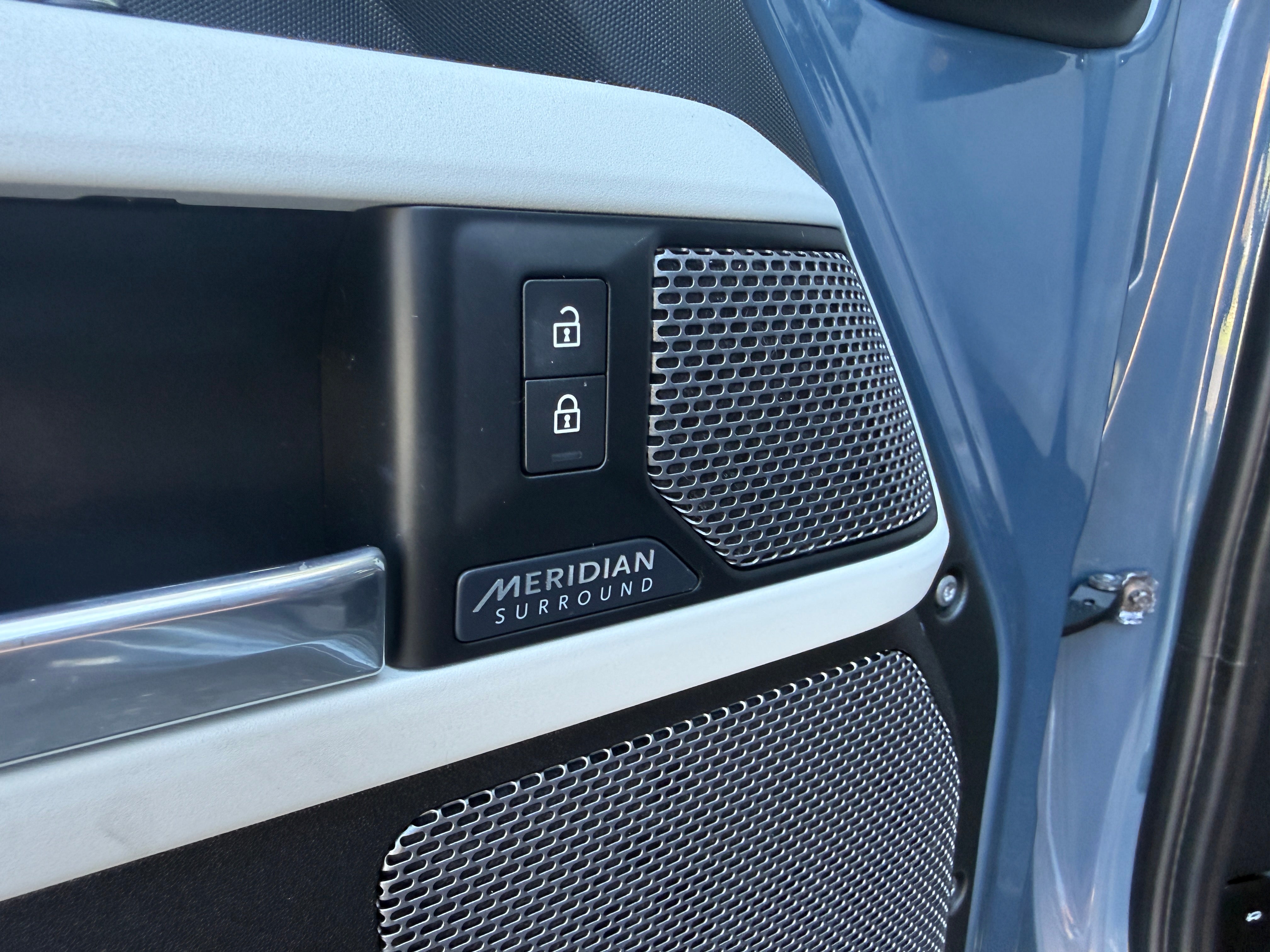2020 Land Rover Defender 110 HSE 4D SUV