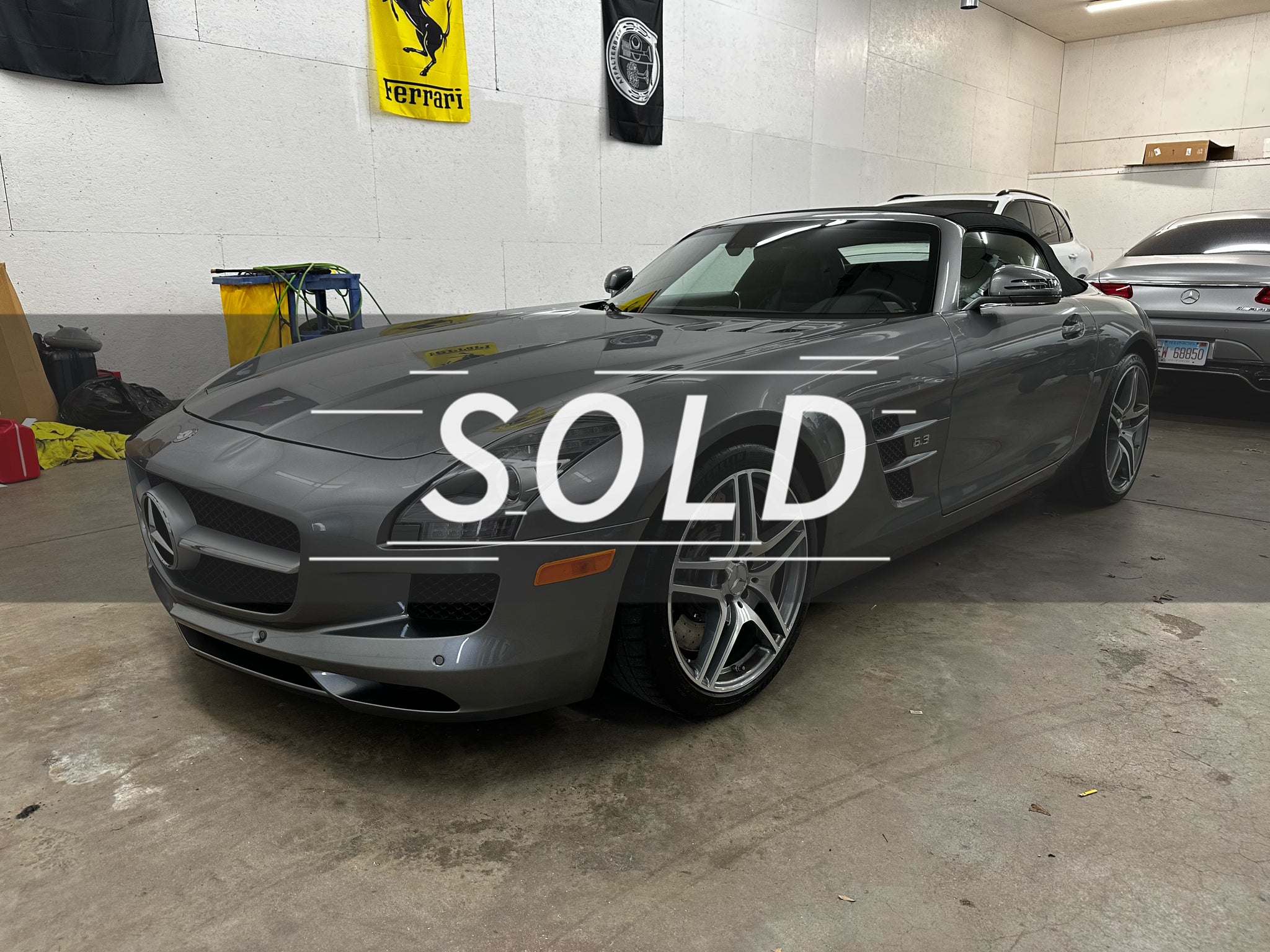 2012 Mercedes-Benz SLS AMG 2D