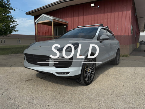 2016 Porsche Cayenne Turbo S 4D SUV