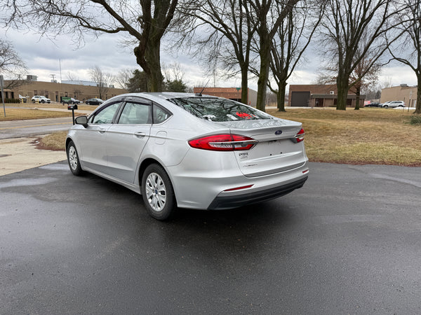 2019 Ford Fusion S 4D Sedan