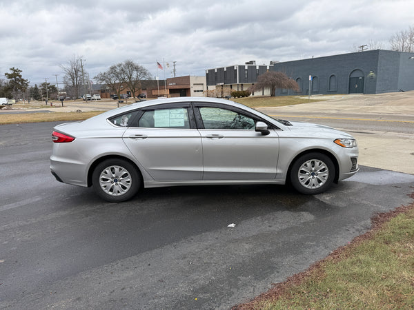 2019 Ford Fusion S 4D Sedan