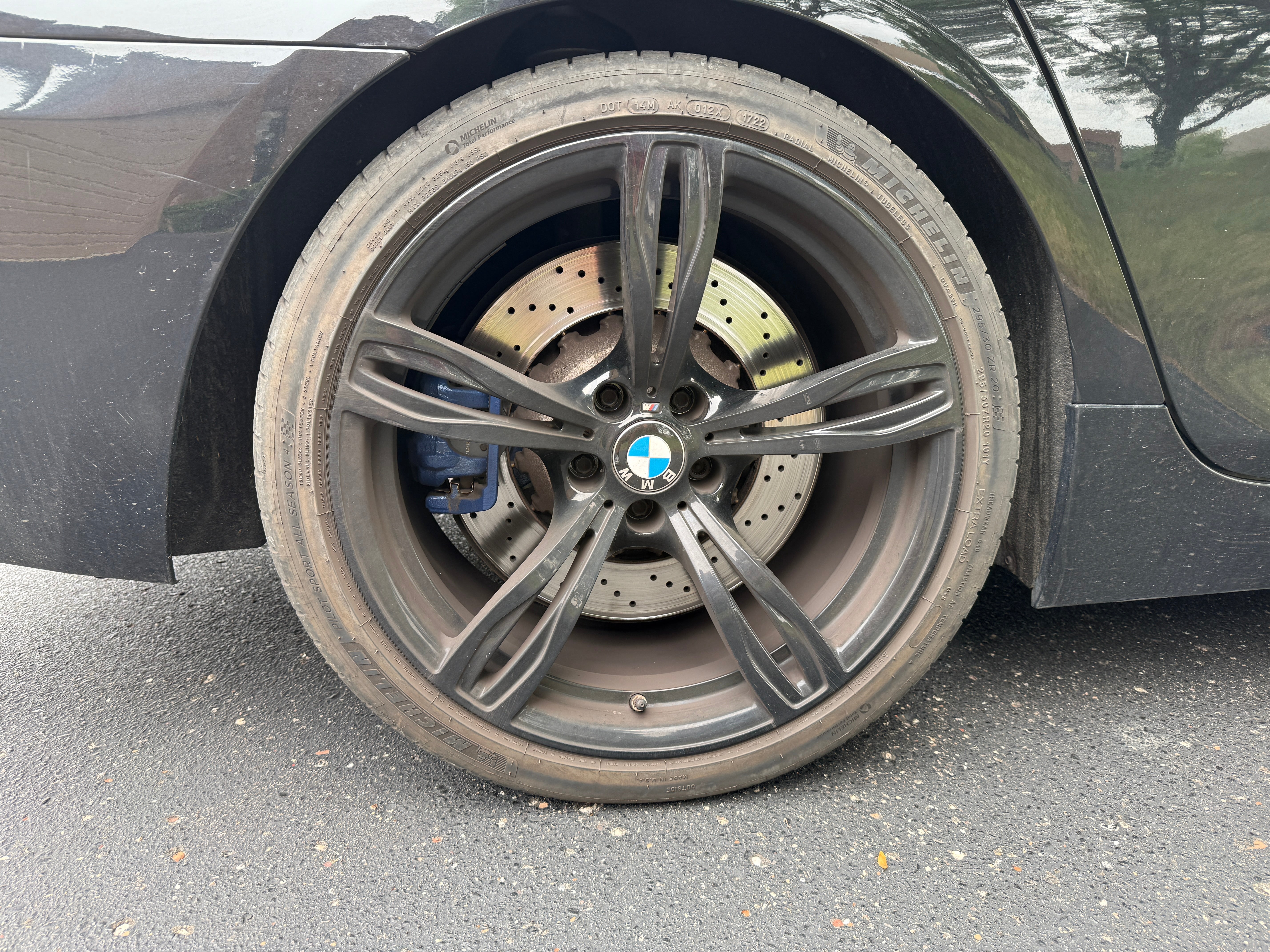 2014 BMW M6 Gran Coupe 4D Sedan