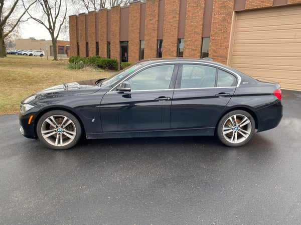 2017 BMW 330e Sport Line 4D Sedan