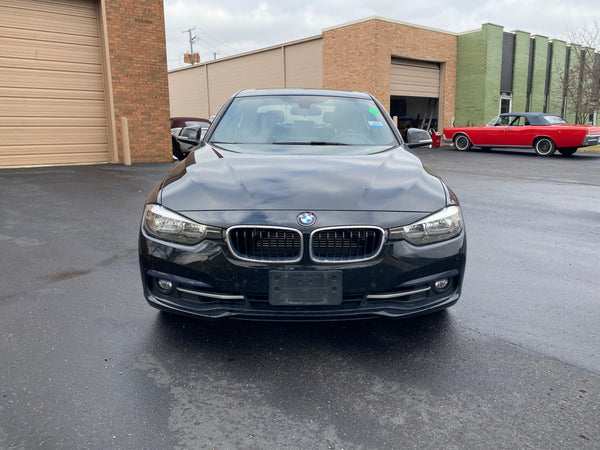 2017 BMW 330e Sport Line 4D Sedan