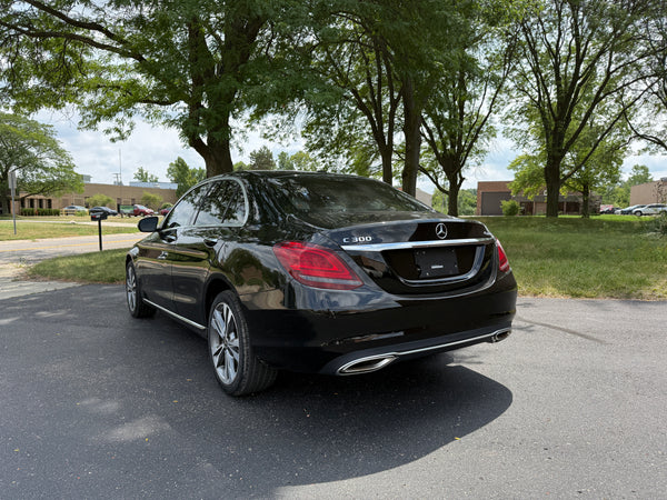 2021 Mercedes-Benz C300 4MATIC 4D Sedan