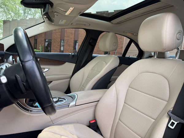 2021 Mercedes-Benz C300 4MATIC 4D Sedan