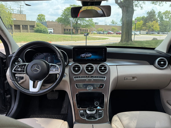 2021 Mercedes-Benz C300 4MATIC 4D Sedan
