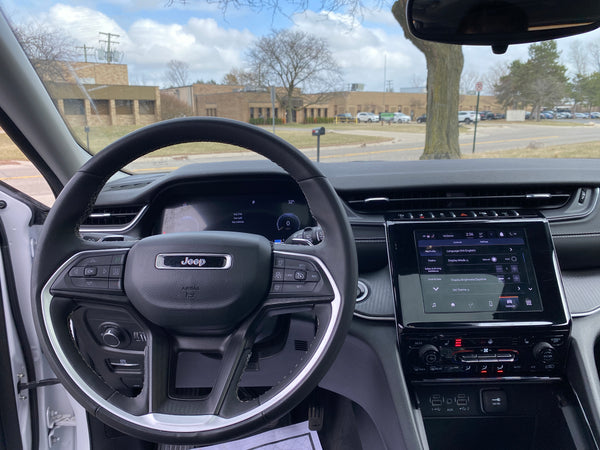 2023 Jeep Grand Cherokee Altitude 4D SUV