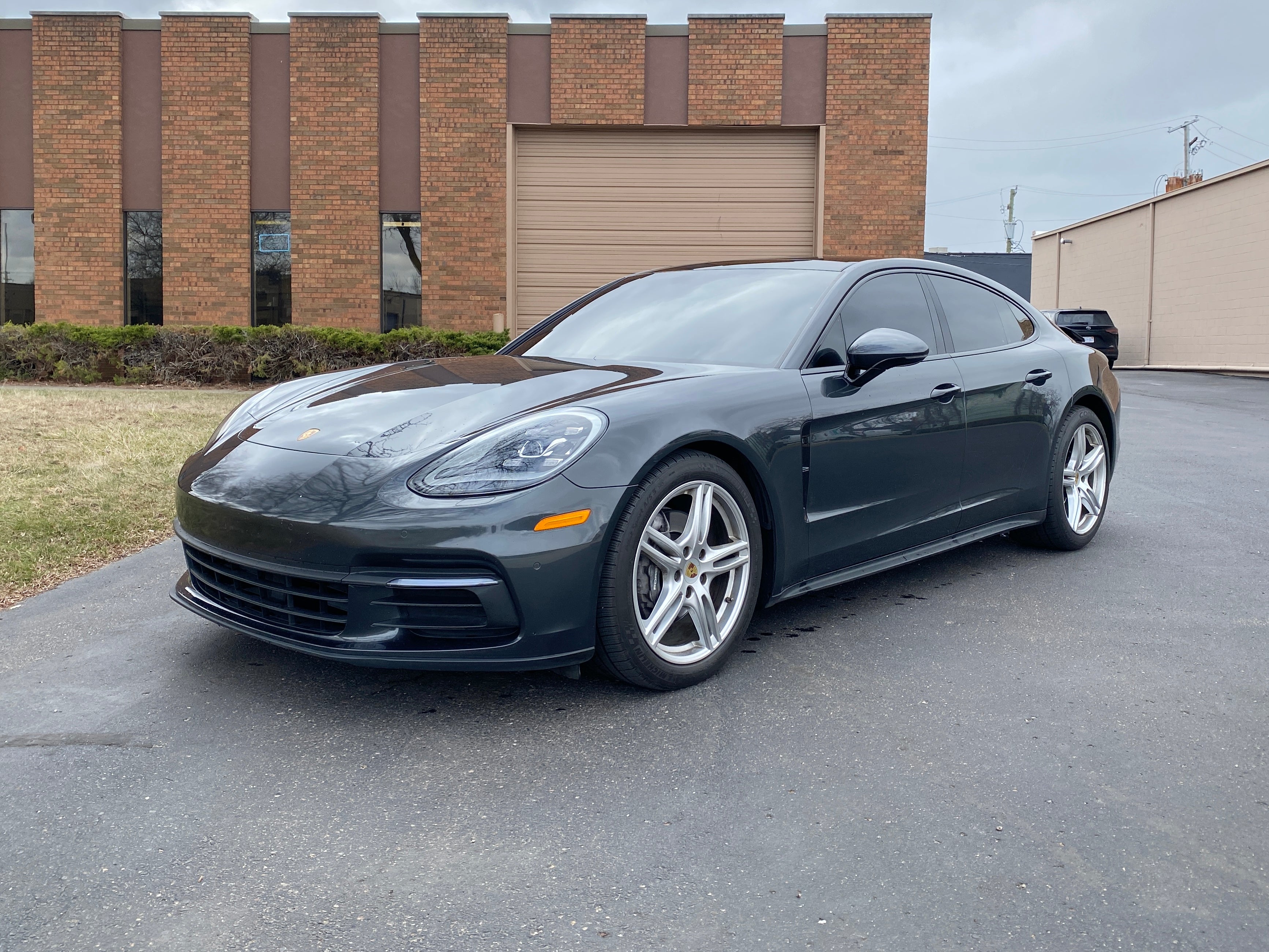 2018 Porsche Panamera 4 4D Hatchback
