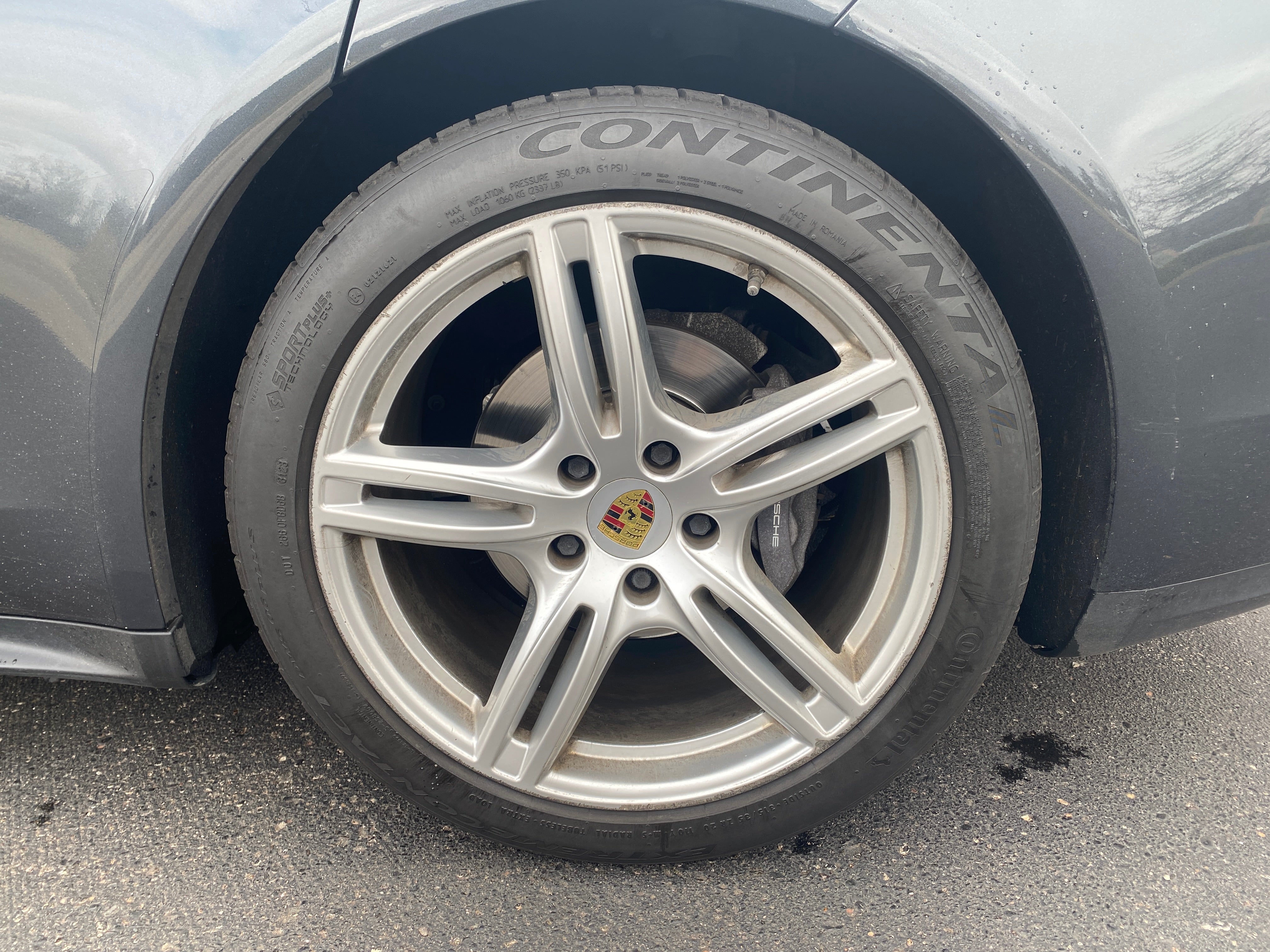 2018 Porsche Panamera 4 4D Hatchback