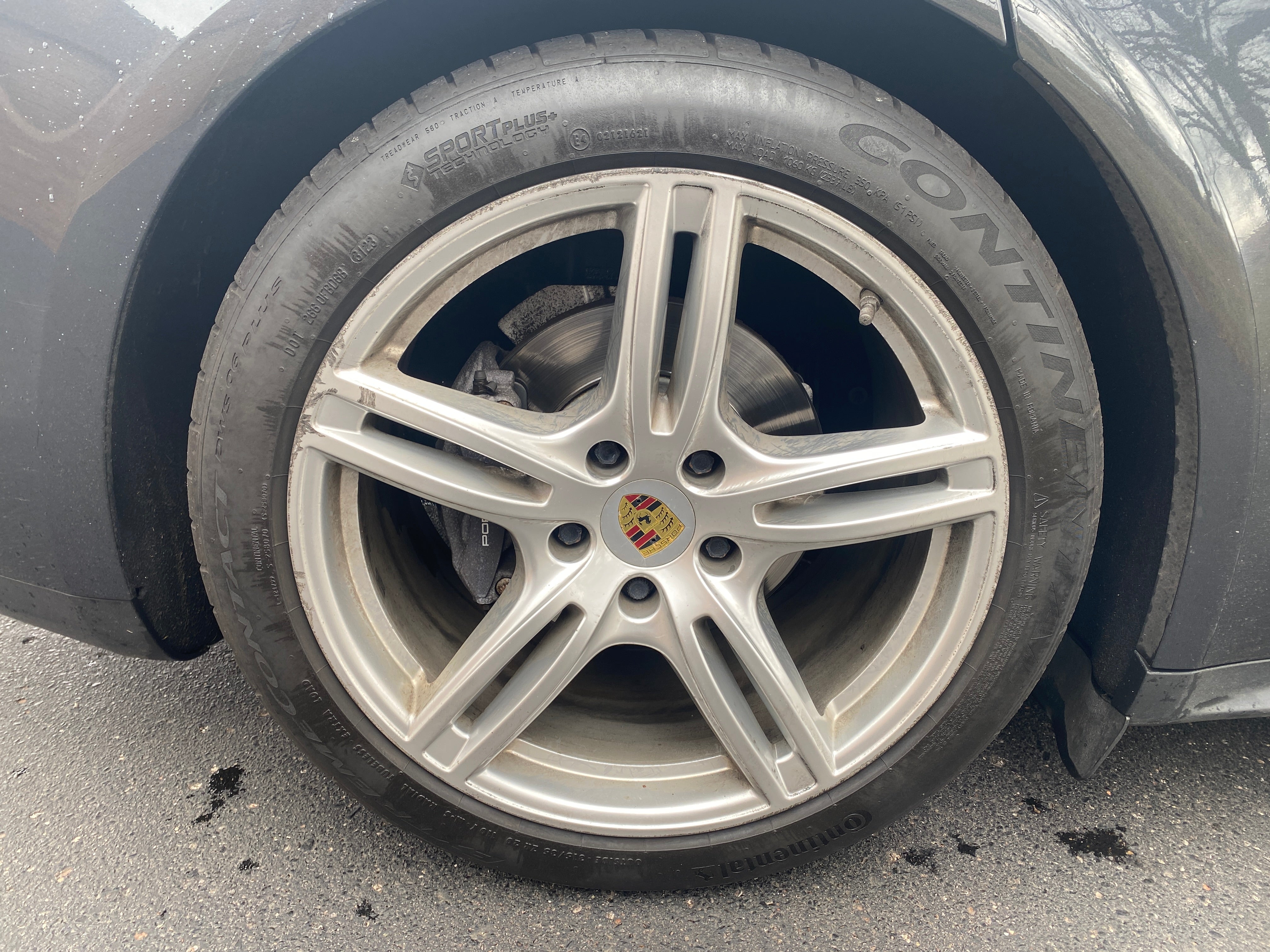 2018 Porsche Panamera 4 4D Hatchback