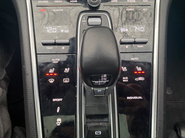 2018 Porsche Panamera 4 4D Hatchback
