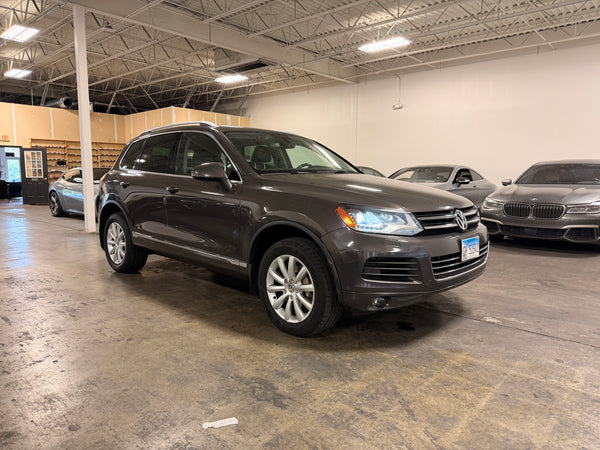 2013 Volkswagen Touareg TDI Sport 4D SUV