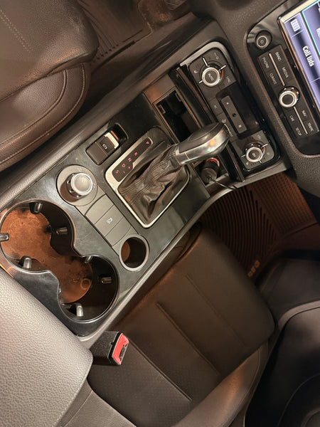 2013 Volkswagen Touareg TDI Sport 4D SUV