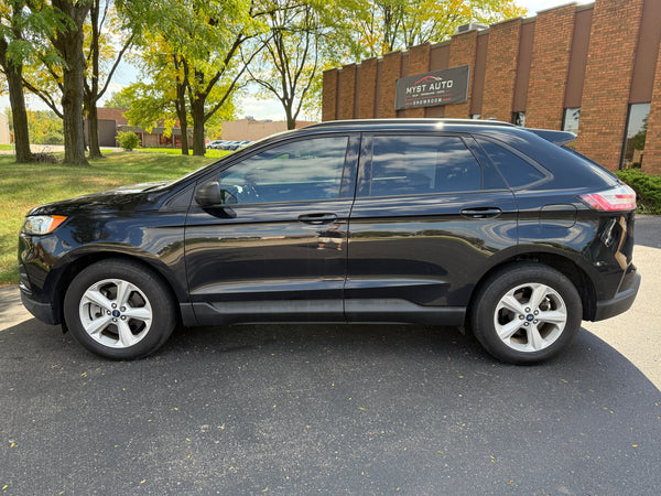 2021 Ford Edge SE 4D SUV