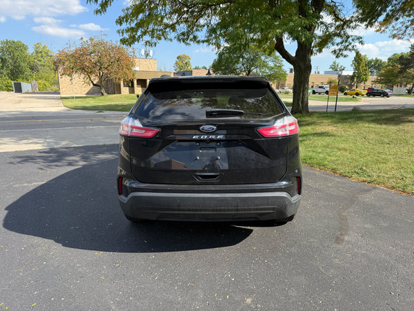 2021 Ford Edge SE 4D SUV