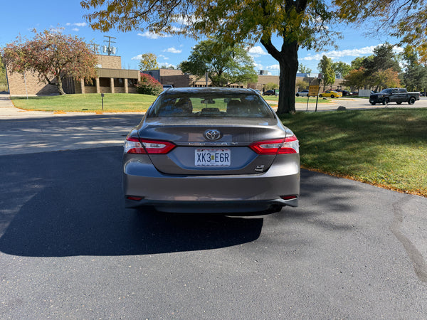 2018 Toyota Camry LE 4D Sedan