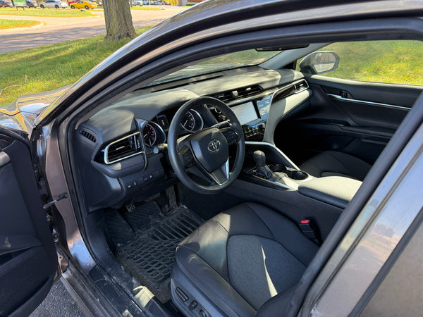 2018 Toyota Camry LE 4D Sedan