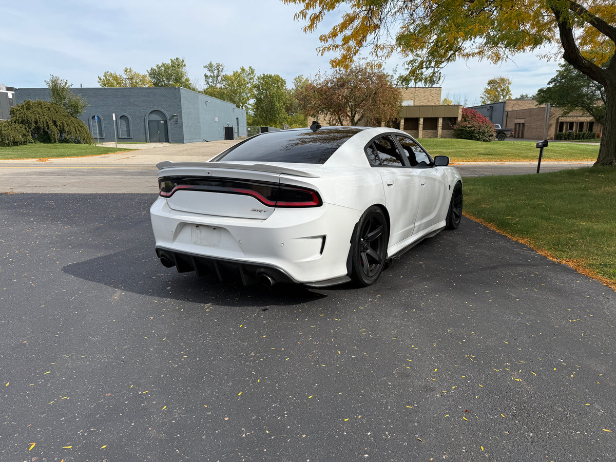 2015 Dodge Charger SRT Hellcat 4D Sedan