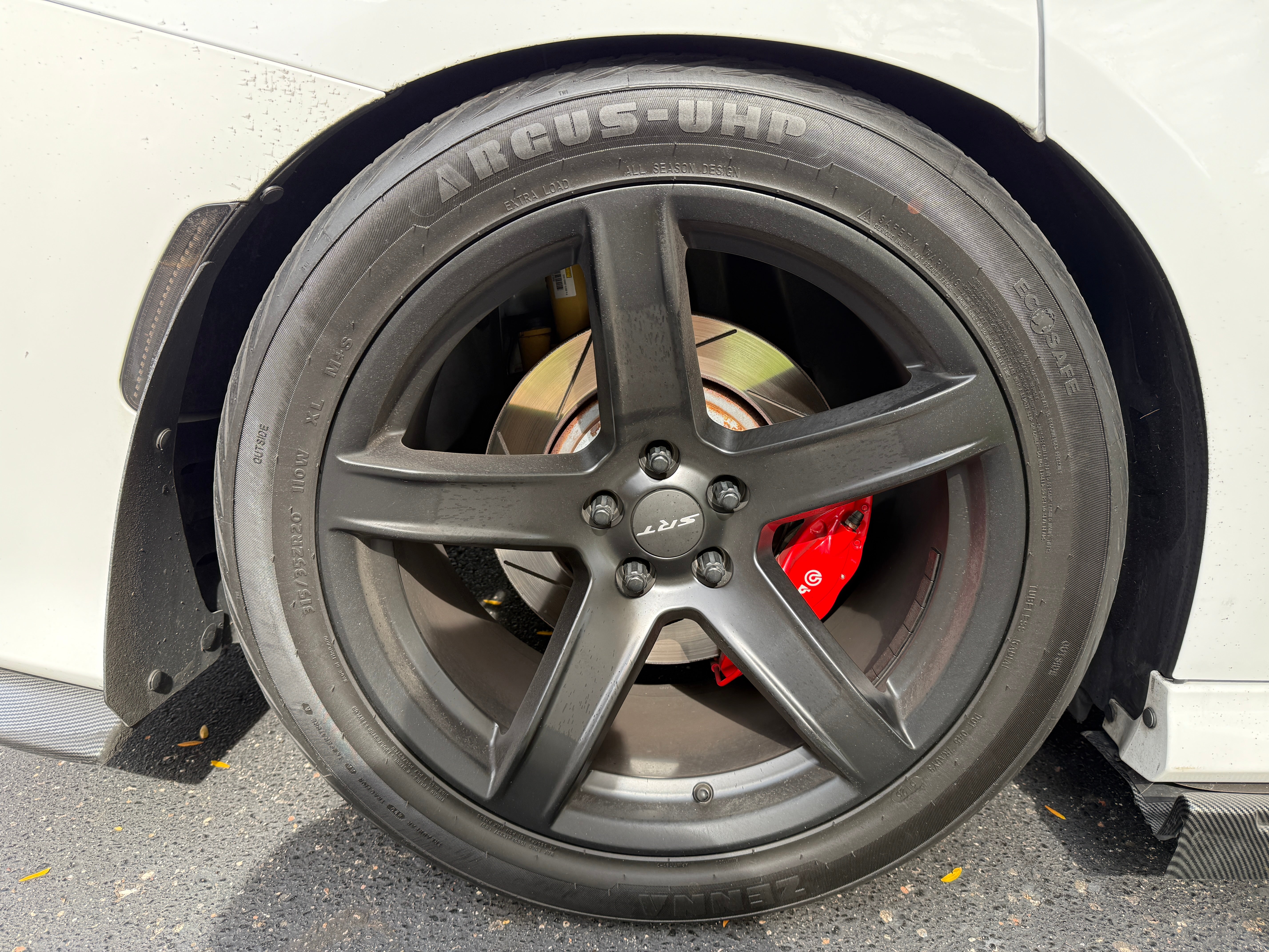 2015 Dodge Charger SRT Hellcat 4D Sedan
