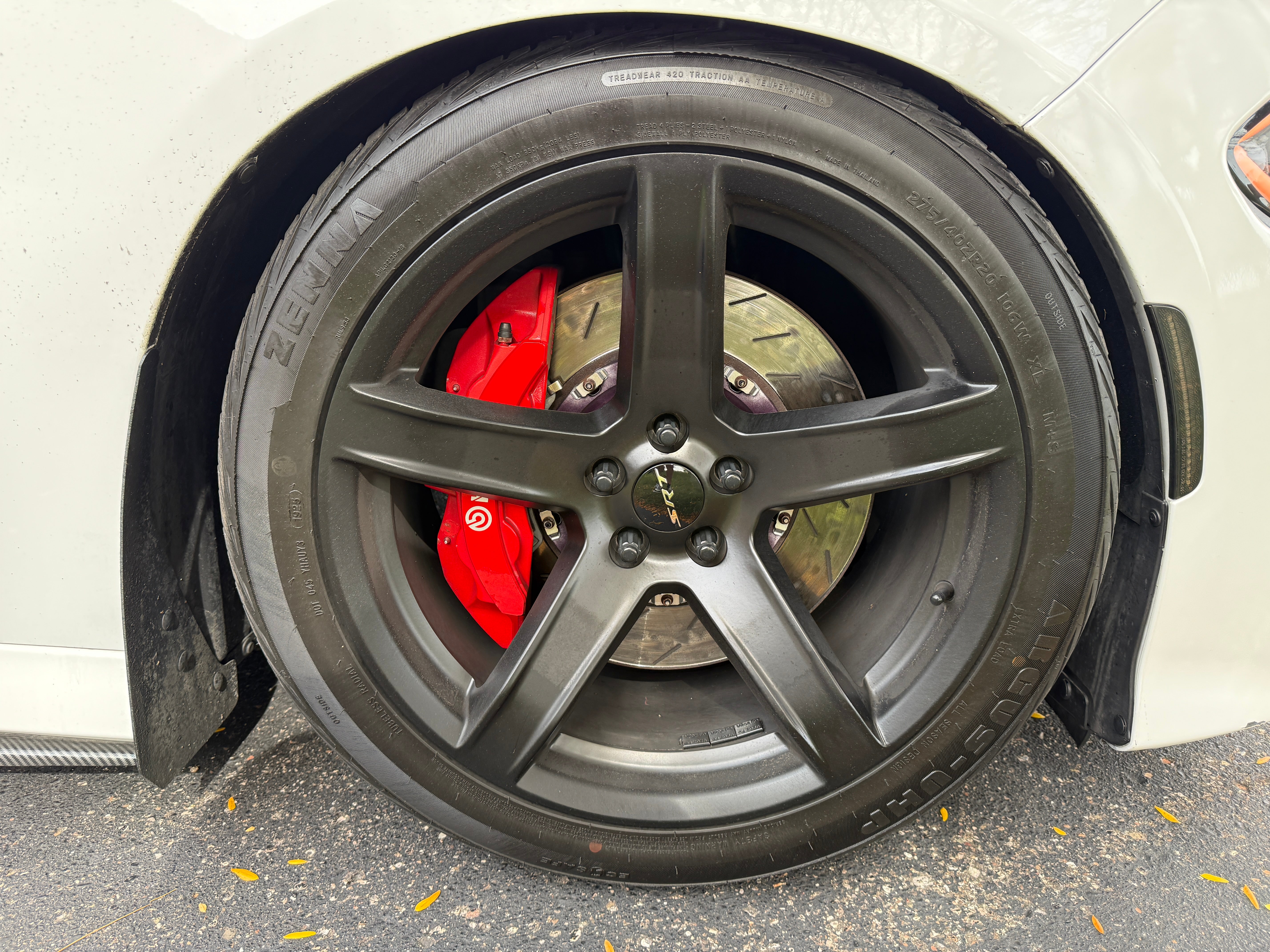 2015 Dodge Charger SRT Hellcat 4D Sedan
