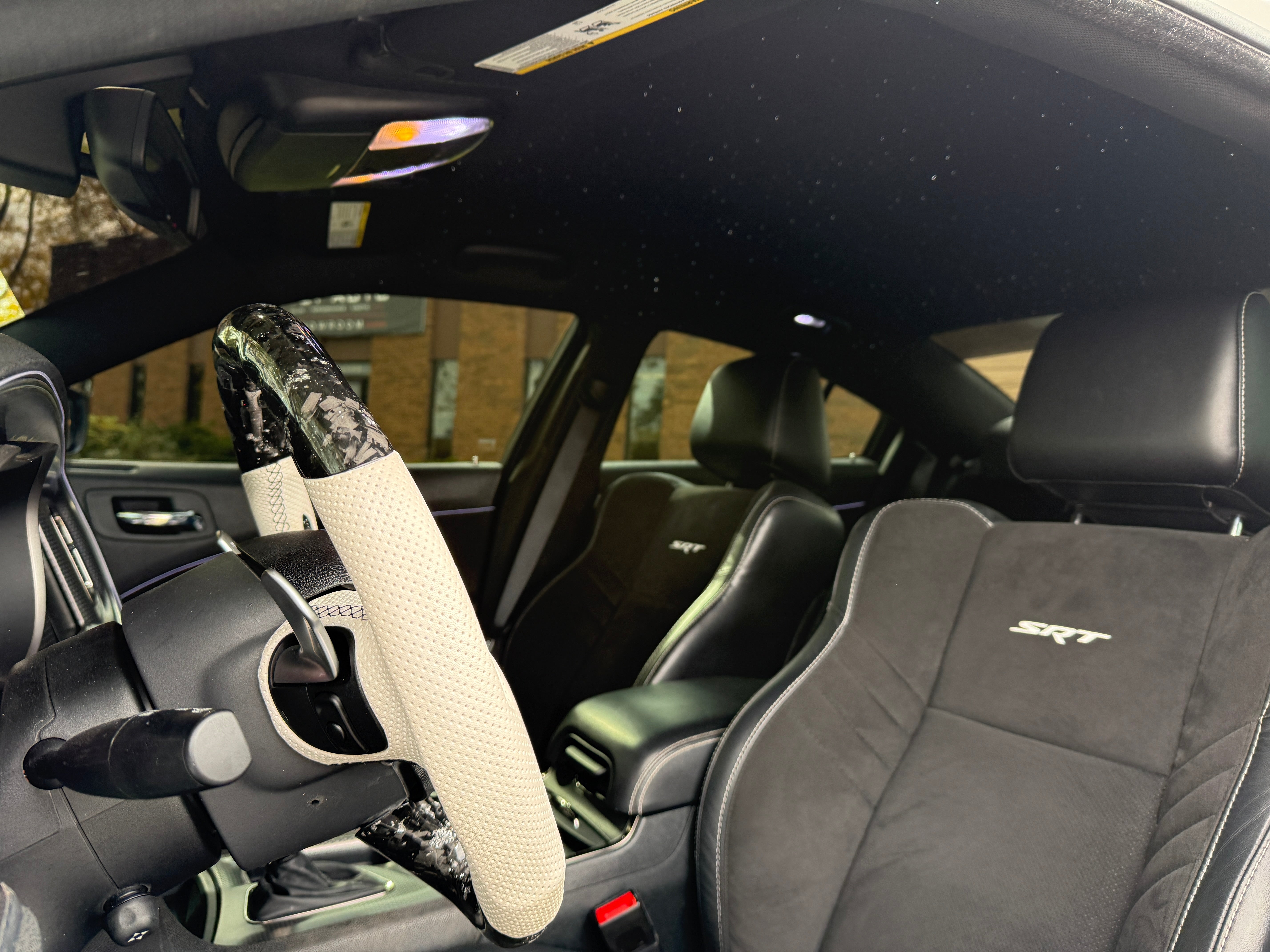 2015 Dodge Charger SRT Hellcat 4D Sedan
