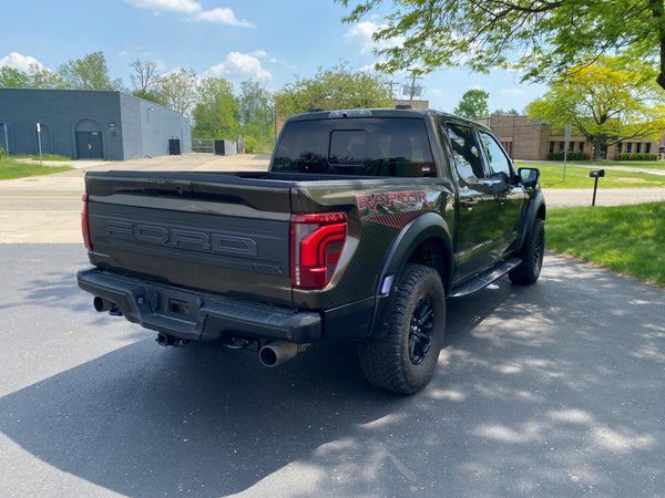 2024 Ford F-150 SuperCrew Cab Raptor Pickup 4D