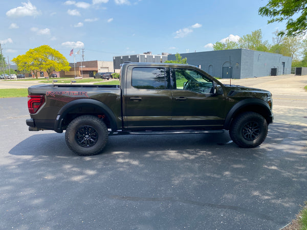 2024 Ford F-150 SuperCrew Cab Raptor Pickup 4D