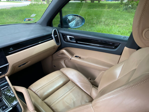 2019 Porsche Cayenne 4D SUV