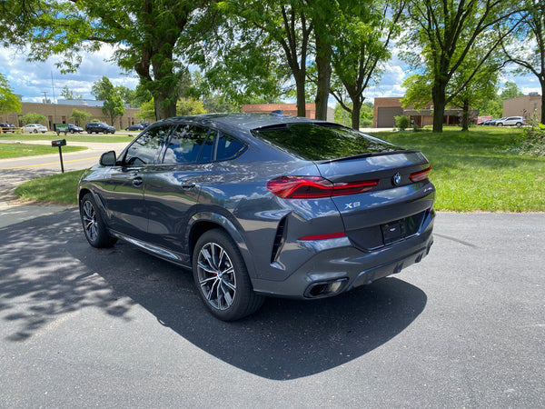 2022 BMW X6 xDrive40i 4D SUV