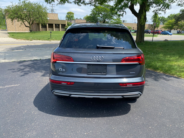 2021 Audi Q5 Quattro Premium 4D SUV