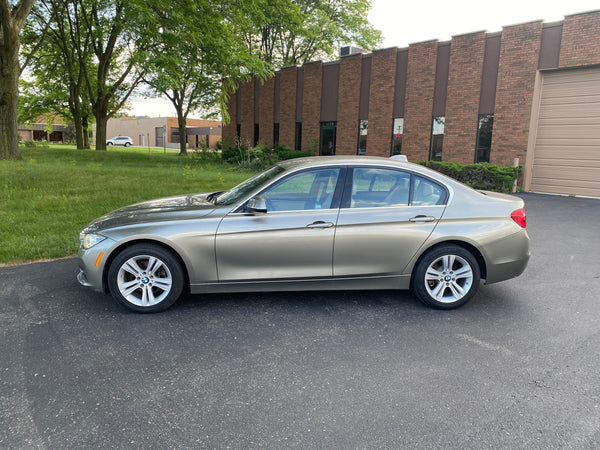 2018 BMW 330i xDrive 4D Sedan